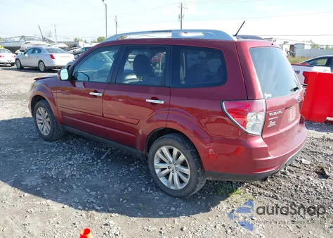 2011 Subaru Forester 2.5X Touring z USA, uszkodzony, nr VIN JF2SHBGC7BH720124
